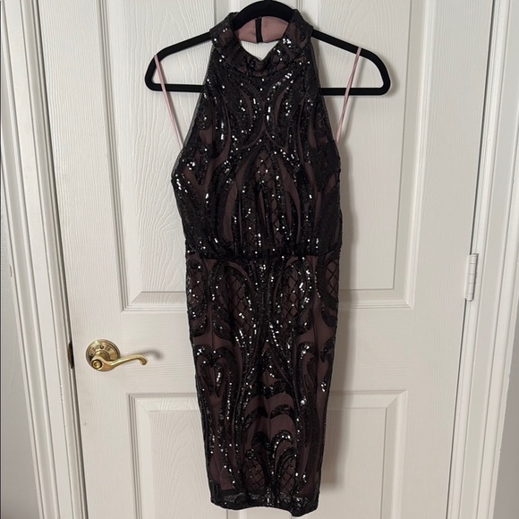 NWT Black Sequin Halter Dress Badgley Mishka size 8 - Picture 3 of 5